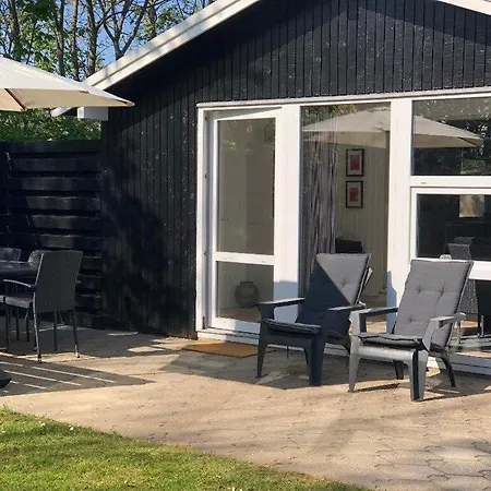 Awesome In V With 2 Bedrooms, Internet And Sauna Esbjerg