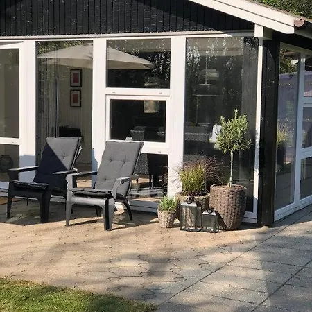 Awesome In V With 2 Bedrooms, Internet And Sauna *